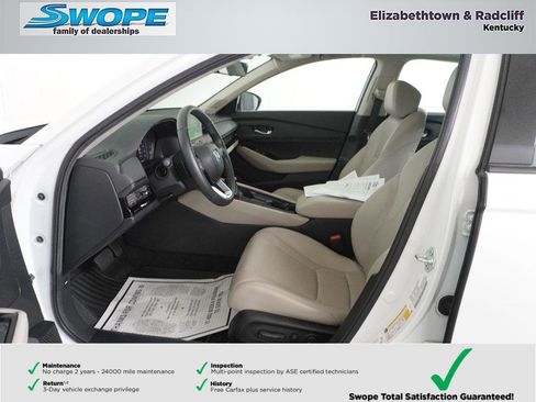 Used 2024 Honda Accord Touring image 12