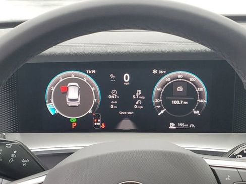 New 2026 Volkswagen Tiguan SE R-Line image 20