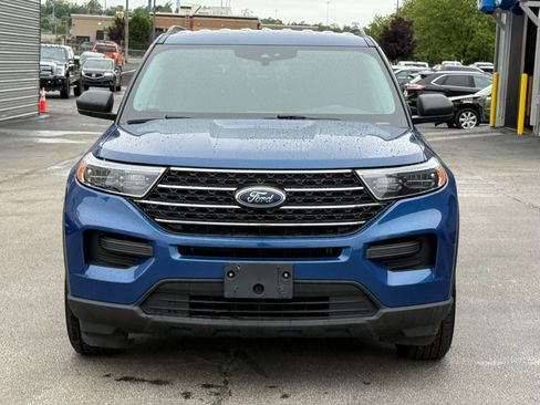 Used 2022 Ford Explorer XLT AWD/4WD image 8