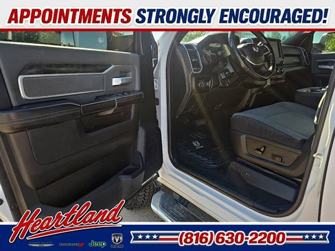 Used 2021 RAM 2500 Big Horn w/ Level 1 Equipment Group AWD/4WD image 39