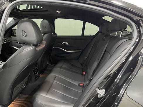 Used 2019 BMW 330i xDrive Sedan w/ Convenience Package image 31