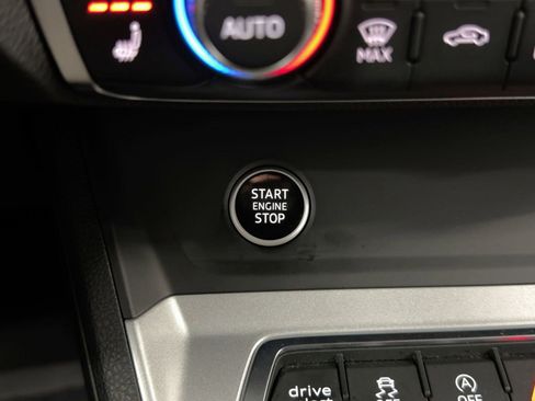 Used 2021 Audi Q3 2.0T Premium Plus w/ Premium Plus Package image 25