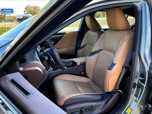 Used 2020 Lexus ES 350 w/ Premium Package image 8