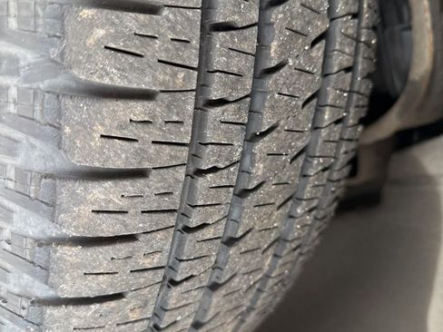 Used 2020 GMC Yukon SLT w/ Value Plus Edition image 36