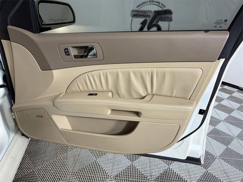 Used 2006 Cadillac STS V8 w/ Preferred Equipment Group image 15