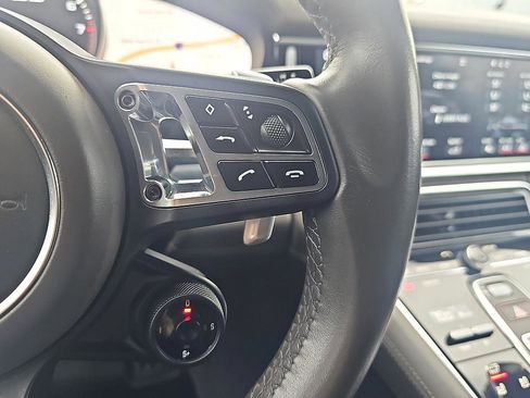 Used 2020 Porsche Panamera Turbo w/ Sport Package image 26