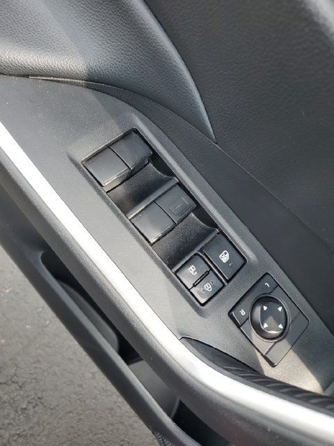 Used 2023 Toyota RAV4 LE AWD/4WD image 21