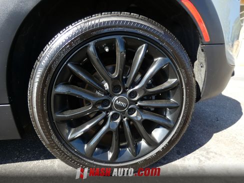 Used 2017 MINI Cooper Clubman FWD image 20