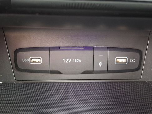 Certified 2023 Hyundai Tucson Limited AWD/4WD image 24