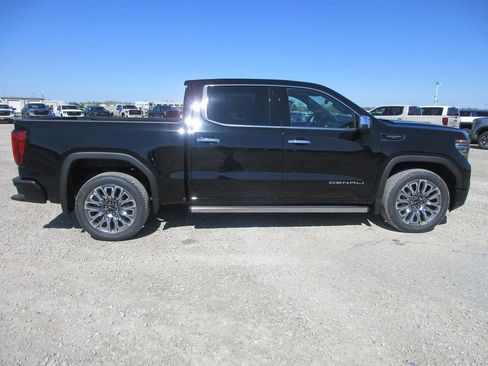 New 2026 GMC Sierra 1500 Denali Ultimate AWD/4WD image 3