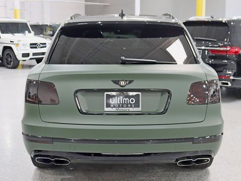 Used 2019 Bentley Bentayga image 13