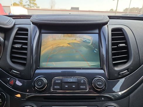 Used 2019 Chevrolet Impala Premier image 18