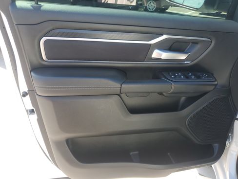 Used 2025 RAM 1500 Big Horn AWD/4WD image 11