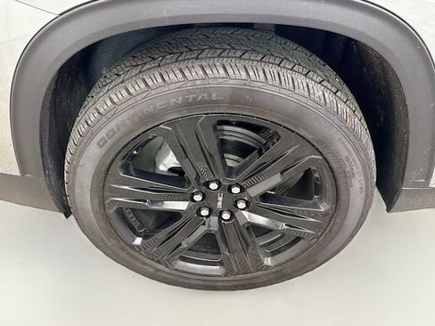 Used 2024 GMC Acadia Elevation w/ Black Edition image 35