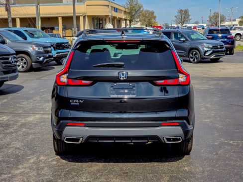 Used 2025 Honda CR-V Sport image 7