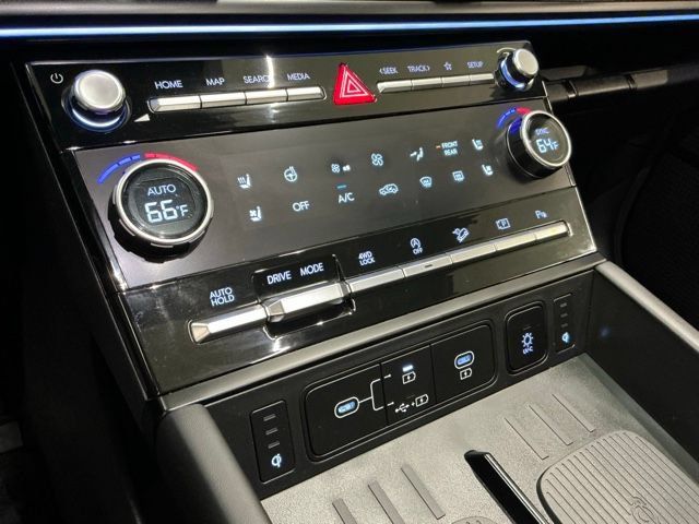 Used 2024 Hyundai Santa Fe Calligraphy AWD/4WD image 22