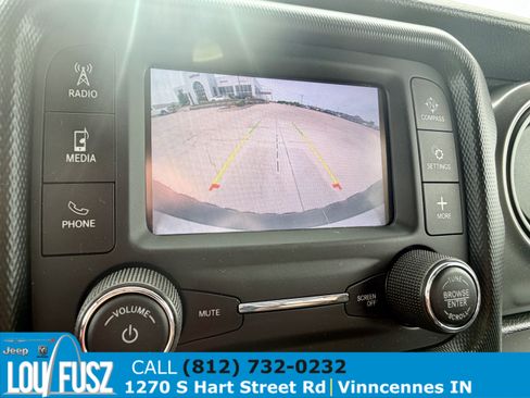 Used 2021 Jeep Wrangler Unlimited Sport AWD/4WD image 14
