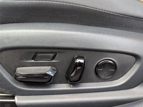 Used 2024 Lexus ES 350 w/ Technology Package image 22