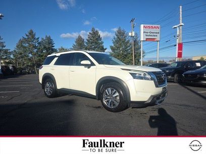 Used 2024 Nissan Pathfinder SL