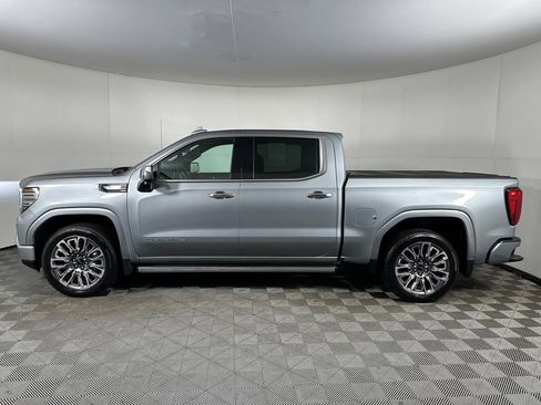 Used 2025 GMC Sierra 1500 Denali Ultimate AWD/4WD image 2