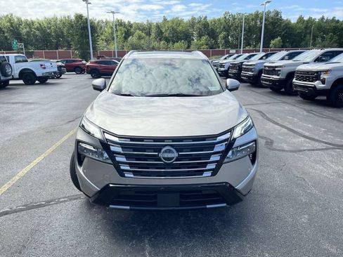 Used 2026 Nissan Rogue Platinum w/ Platinum Premium Package AWD/4WD image 31