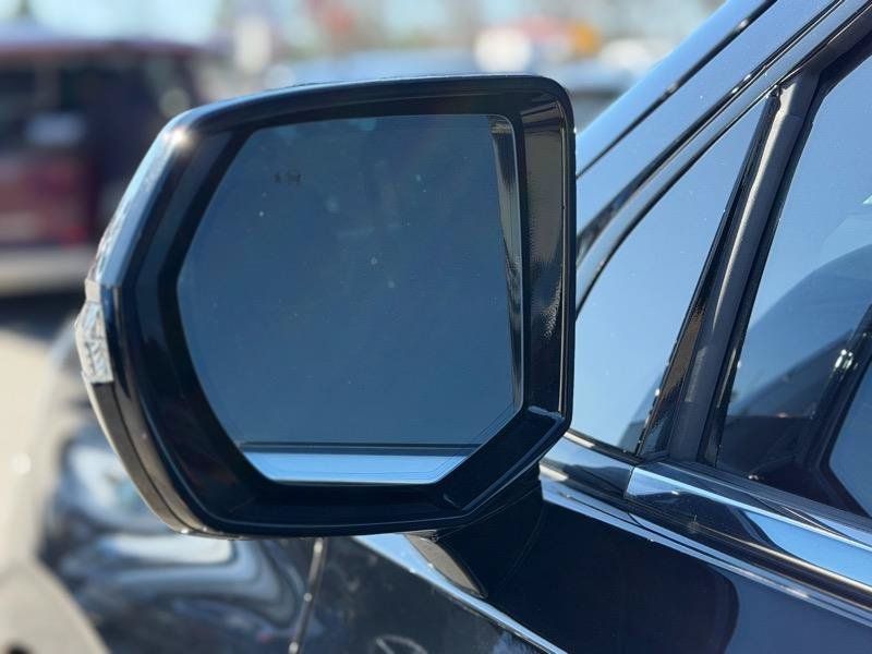 Used 2022 Chevrolet Tahoe Premier RWD image 15
