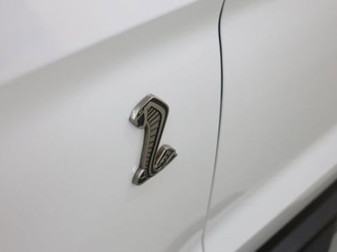 Used 2022 Ford Mustang Shelby GT500 w/ Carbon Fiber Track Pack RWD image 77