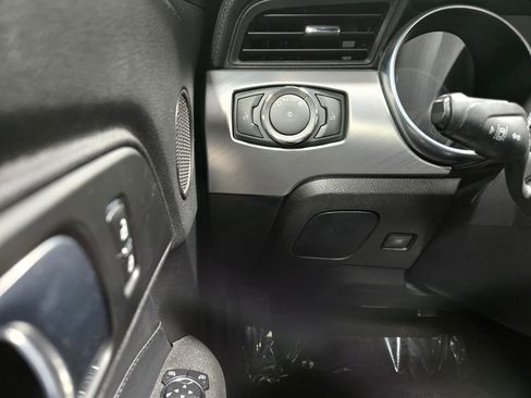 Used 2023 Ford Mustang Premium image 18