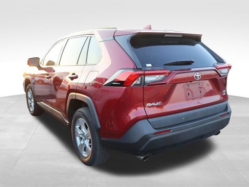 Used 2021 Toyota RAV4 XLE w/ Convenience Package AWD/4WD image 21
