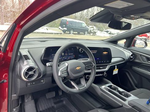 New 2026 Chevrolet Equinox EV LT image 10