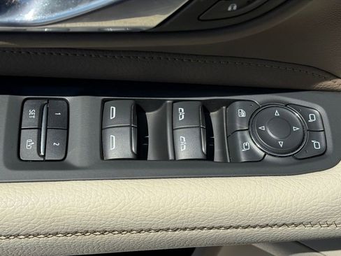Used 2021 GMC Yukon Denali w/ Denali Ultimate Package AWD/4WD image 14