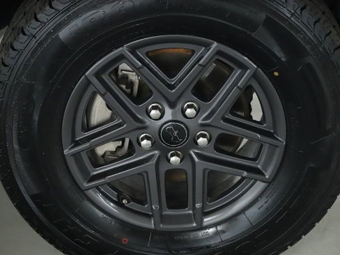 Used 2024 Jeep Wrangler Sport S image 10