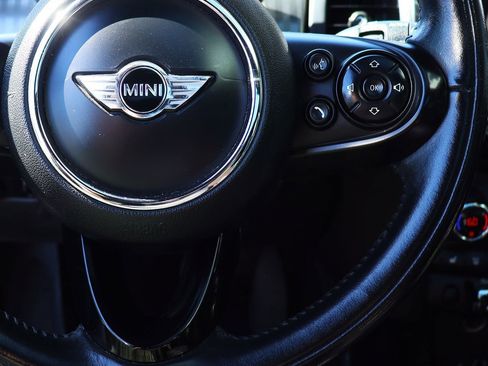 Used 2017 MINI Cooper S image 58