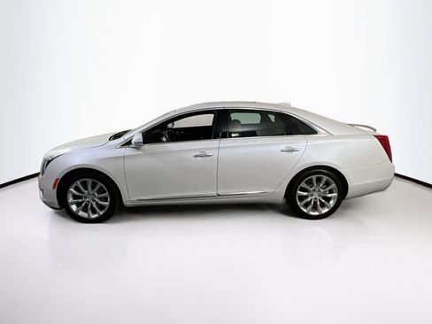 Used 2017 Cadillac XTS Luxury AWD/4WD image 8