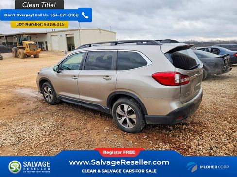Used 2019 Subaru Ascent Premium image 3