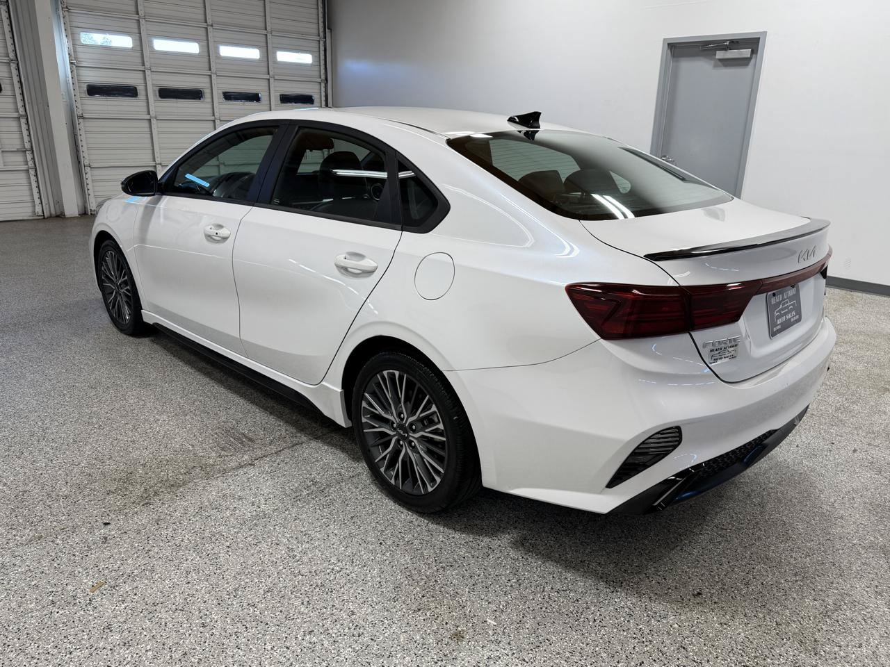 Used 2022 Kia Forte GT-Line w/ GT-Line Premium Package FWD image 7
