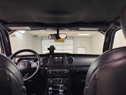 Used 2022 Jeep Wrangler Unlimited Willys image 18