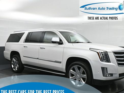 Used 2018 Cadillac Escalade ESV Luxury image 1