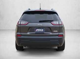 Used 2019 Jeep Cherokee Latitude Plus FWD video 4