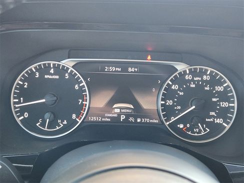 Used 2025 Nissan Pathfinder SV image 10