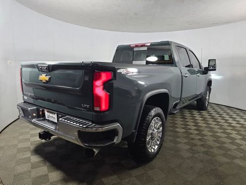 Used 2025 Chevrolet Silverado 3500 LTZ w/ LTZ Premium Package image 5