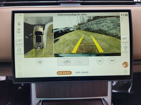 New 2025 Land Rover Range Rover SE image 22