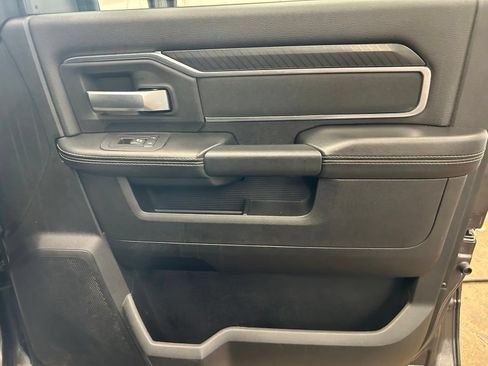 Certified 2025 RAM 2500 Big Horn AWD/4WD image 34