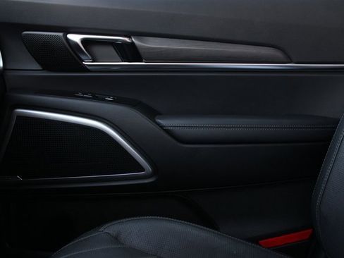 Used 2023 Kia Telluride EX X-Line image 34