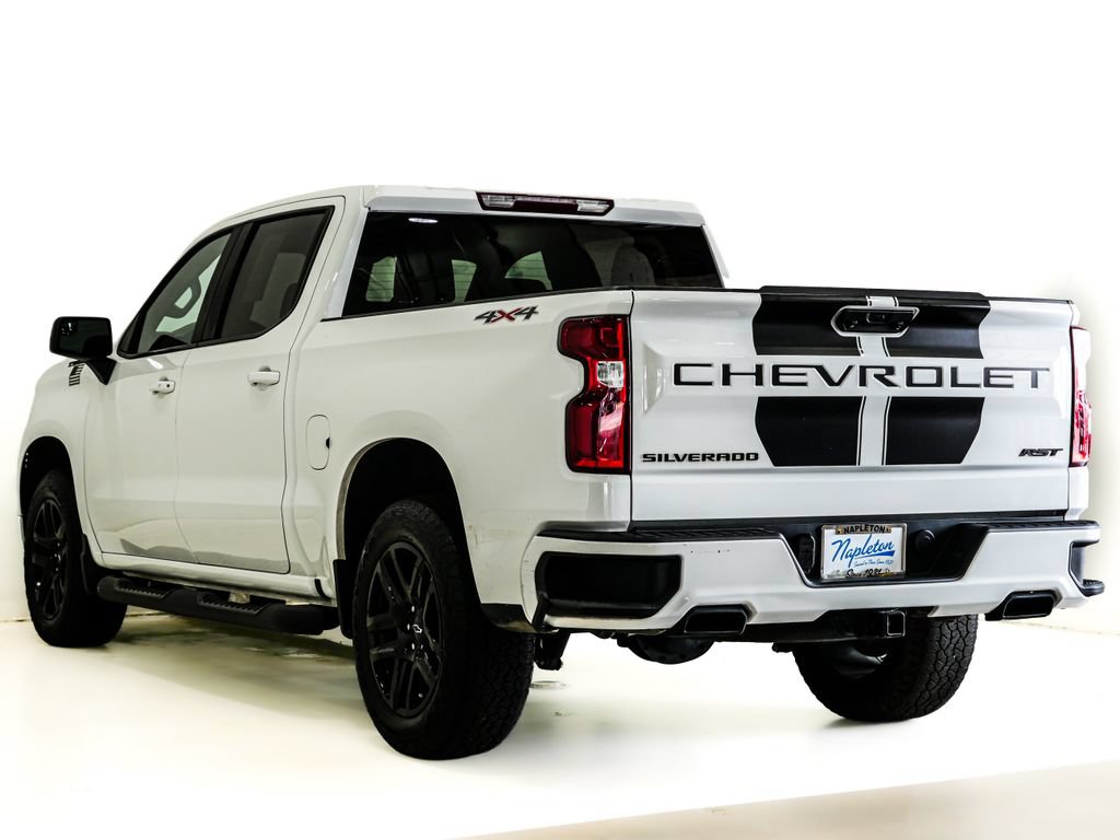 Used 2023 Chevrolet Silverado 1500 RST w/ Rally Edition AWD/4WD image 7
