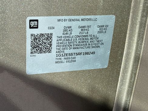 Used 2024 Chevrolet Malibu LT image 23