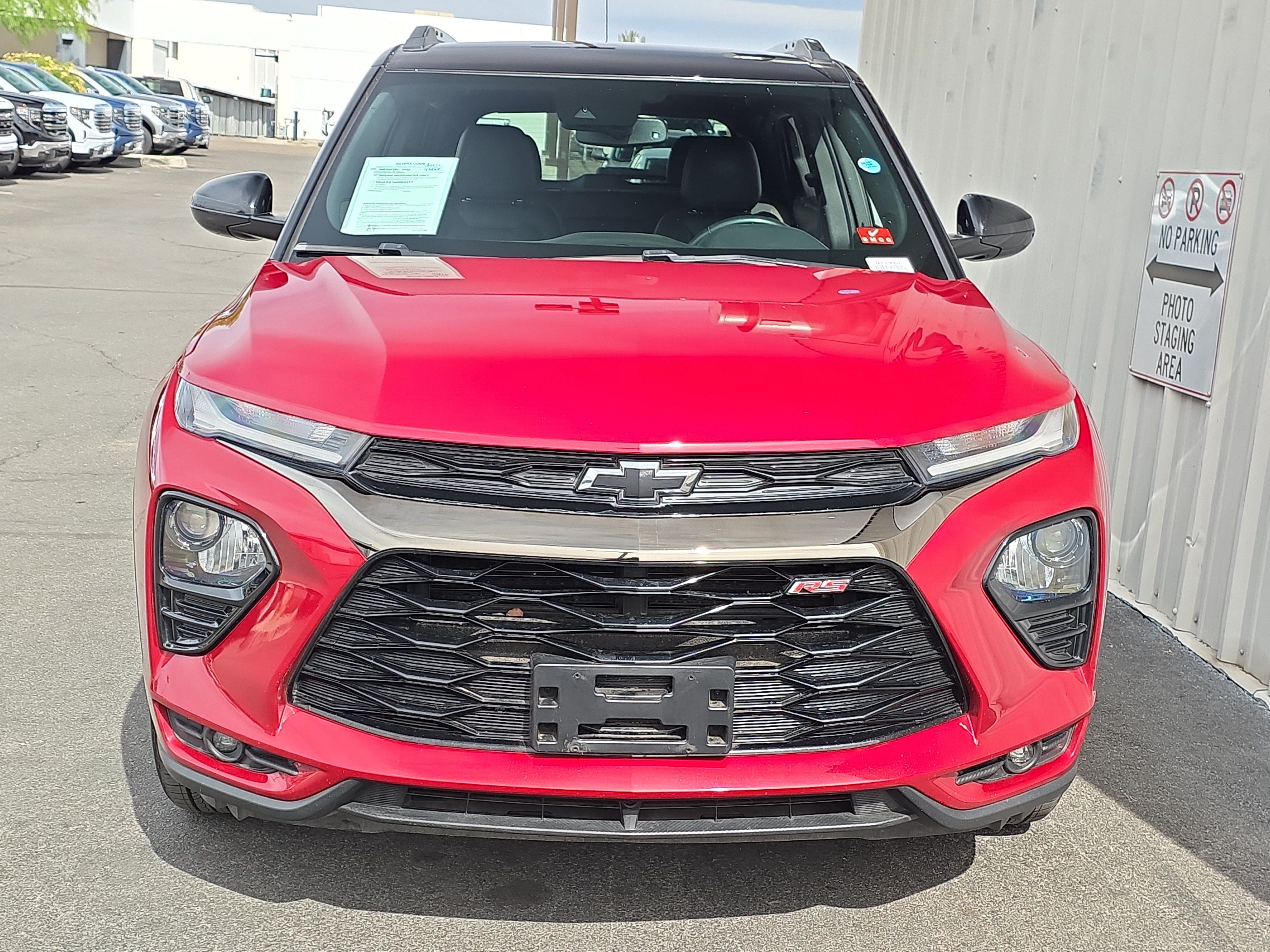 Used 2021 Chevrolet TrailBlazer RS w/ Convenience Package AWD/4WD image 2
