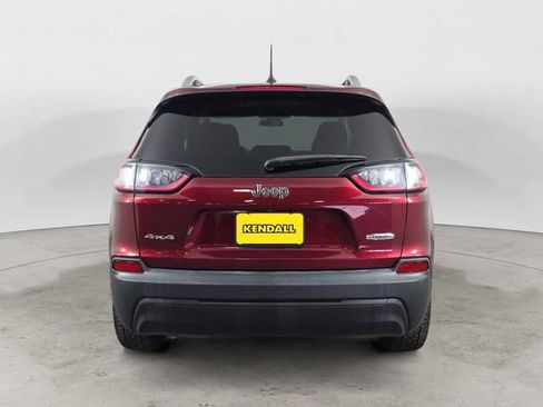 Used 2019 Jeep Cherokee Latitude w/ Popular Appearance Group image 4