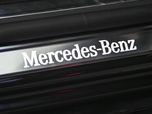 Used 2023 Mercedes-Benz S 580 4MATIC Sedan image 19