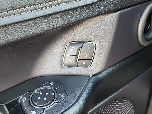 Used 2019 Ford Expedition Max Platinum AWD/4WD image 19
